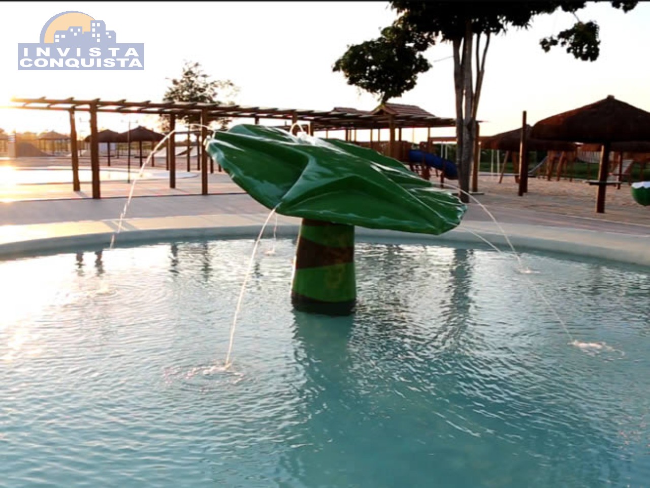 SEGURANÇA, LAZER, TRANQUILIDADE, CONDOMÍNIO FECHADO E CONFORTO - Invista Conquista