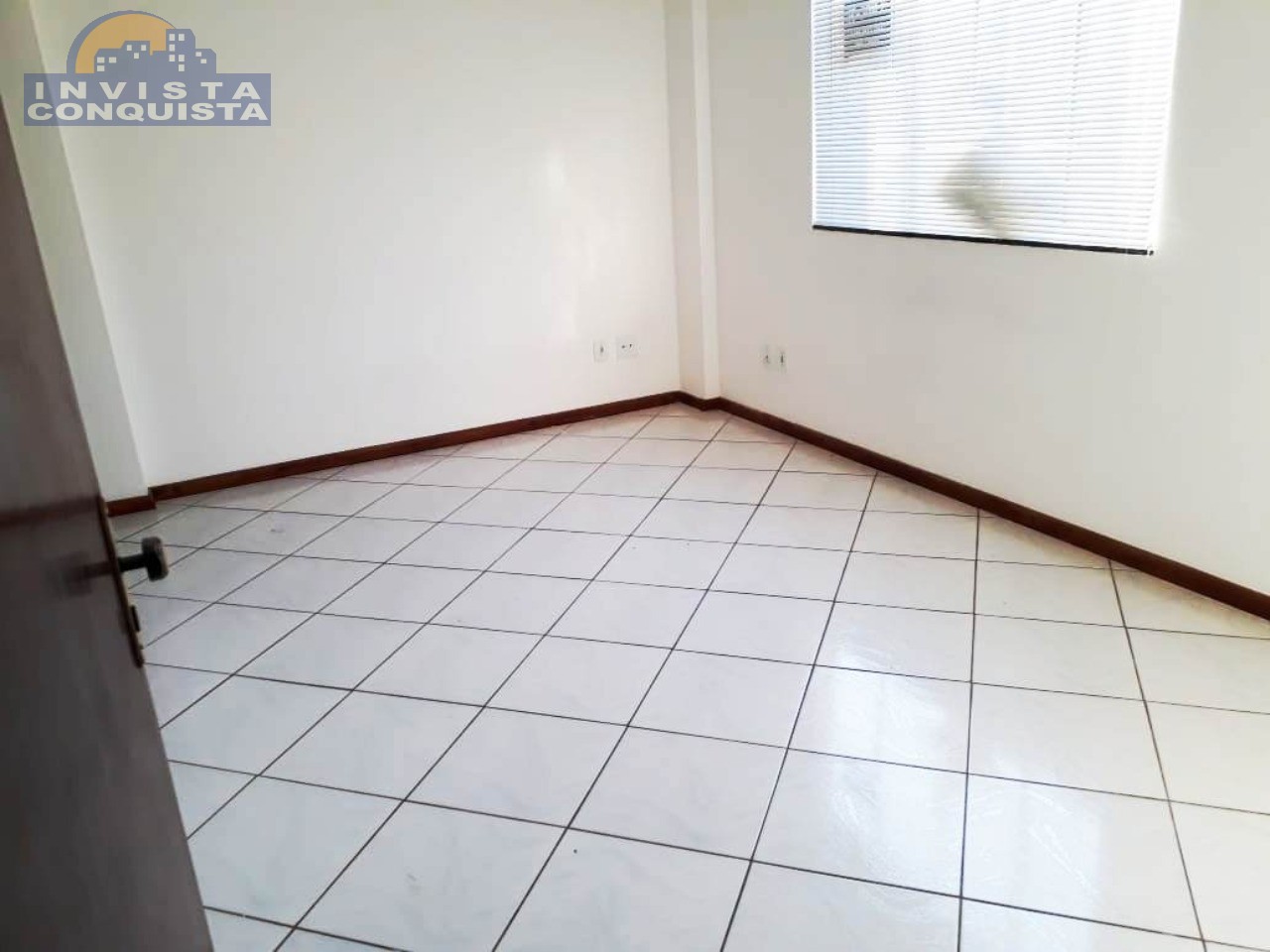 APARTAMENTO PARA VENDA OU ALUGUEL NO CANDEIAS - Invista Conquista