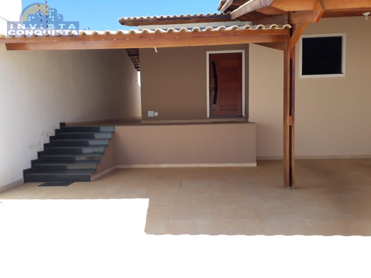 Casa com 3 quartos, 210.00m², à venda - CANDEIAS - VITÓRIA DA CONQUISTA - Invista Conquista