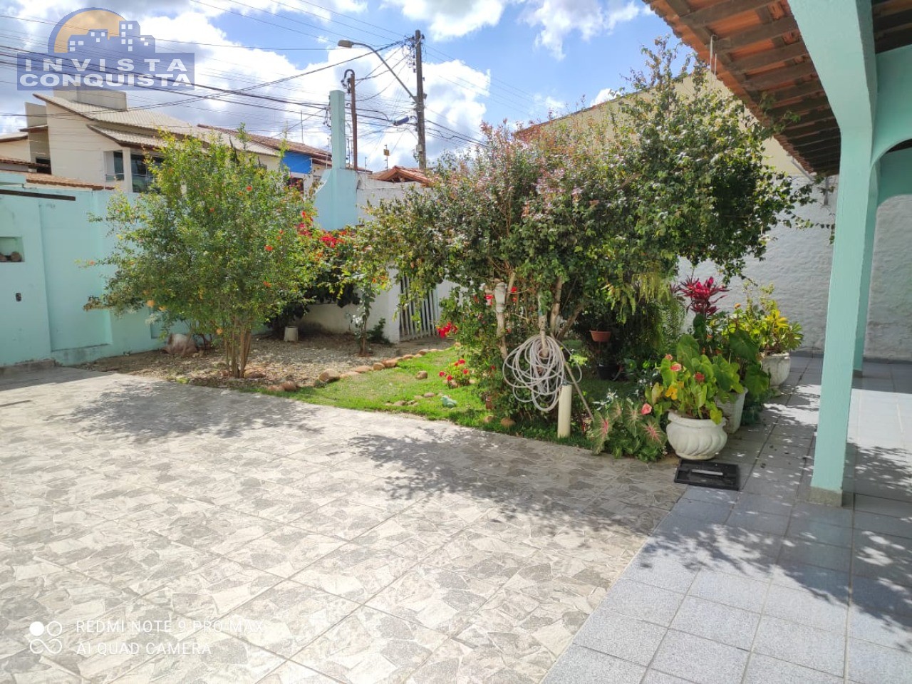 Casa com 3 quartos, 419.00m², à venda - CANDEIAS - VITÓRIA DA CONQUISTA - Invista Conquista