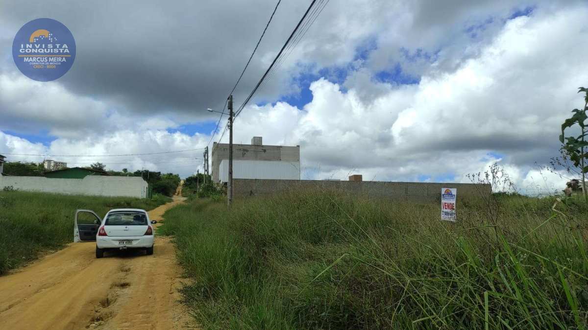 Terreno à venda em Vitória da Conquista, Candeias, 408m² - Invista Conquista